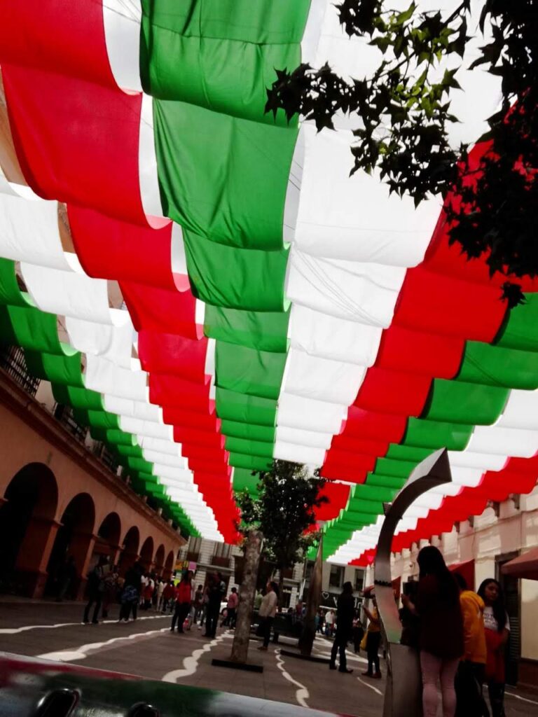 Viva México